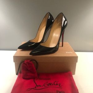 Christian Louboutin So Kate EURO 40 Black Patent